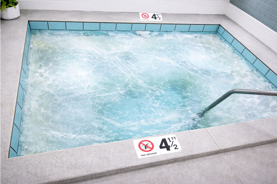 Women's Jacuzzi