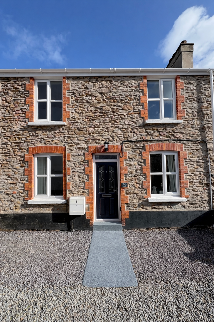 Mirabelle exterior