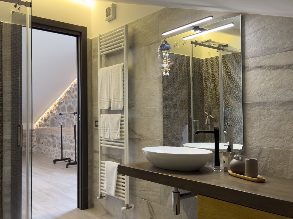 Bagno con doccia