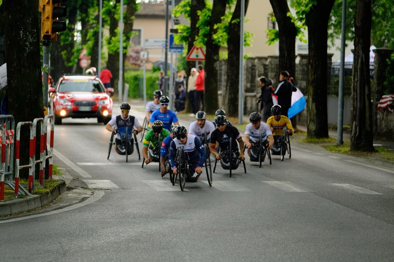 Maniago, Italy · Peloton