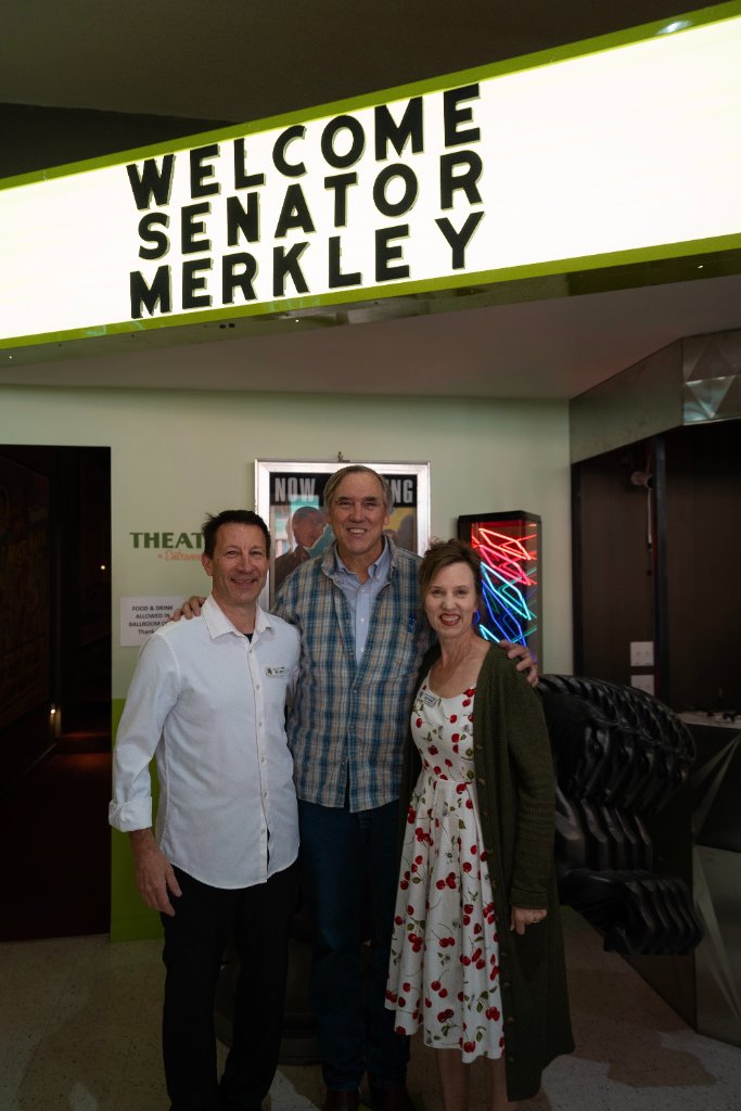 Welcome Senator Merkley at the National Neon Sign Museum
