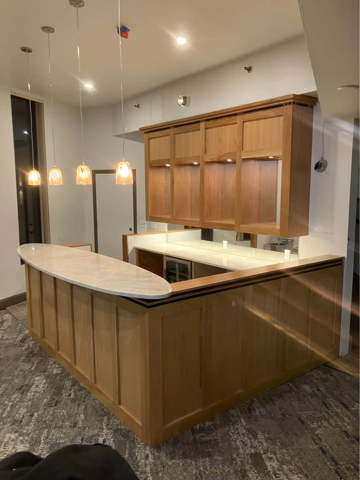 Custom built-in bar with cabinetry