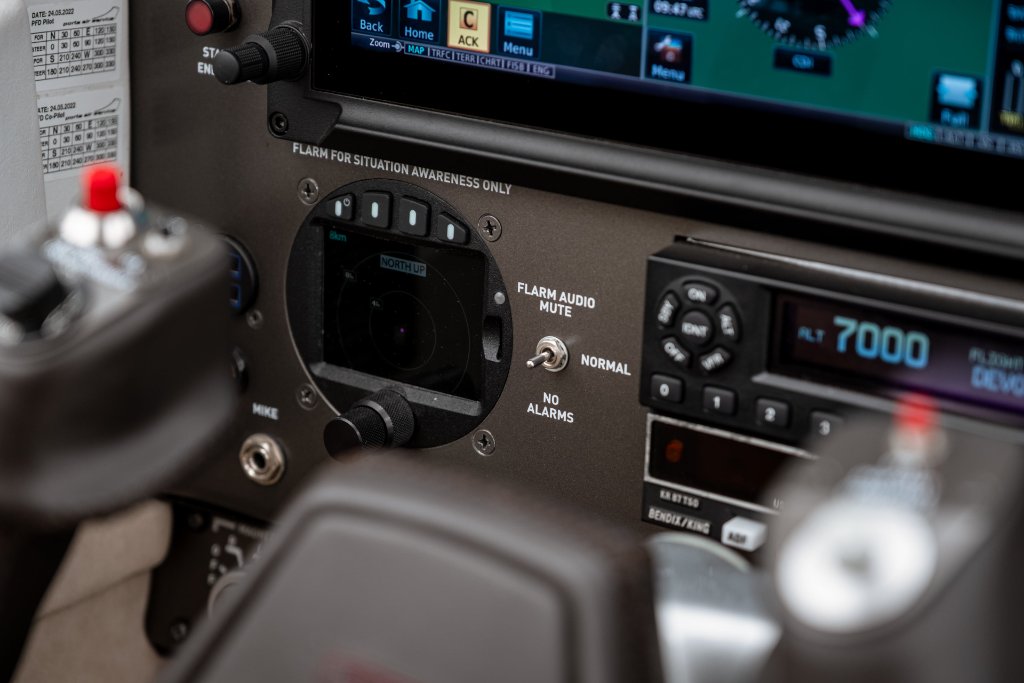 Bonanza D-EVOT 13