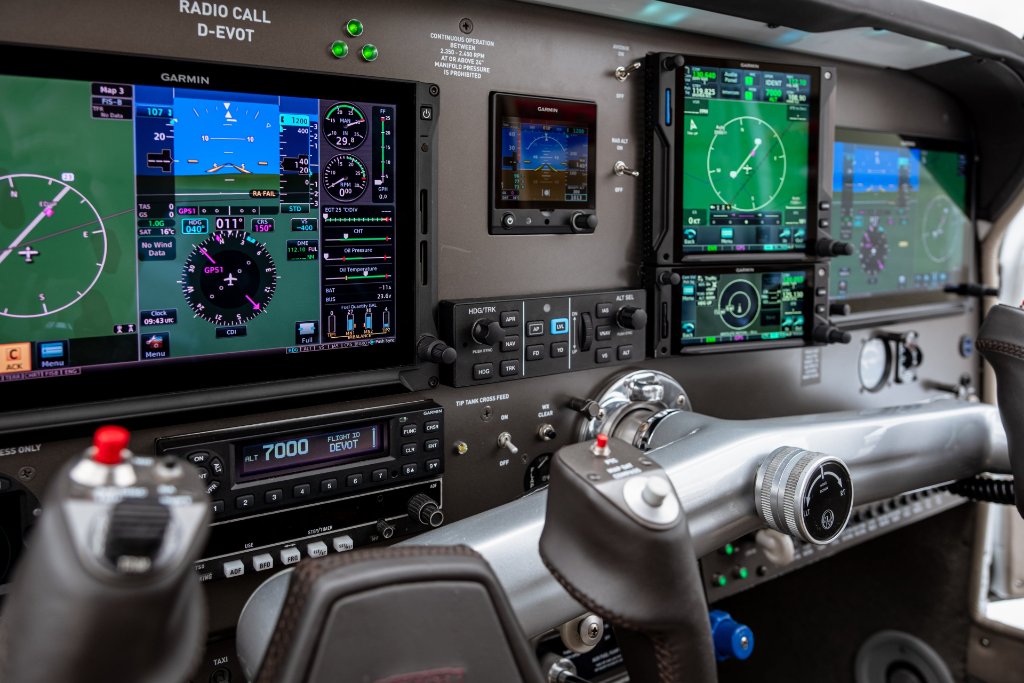 Bonanza D-EVOT 7