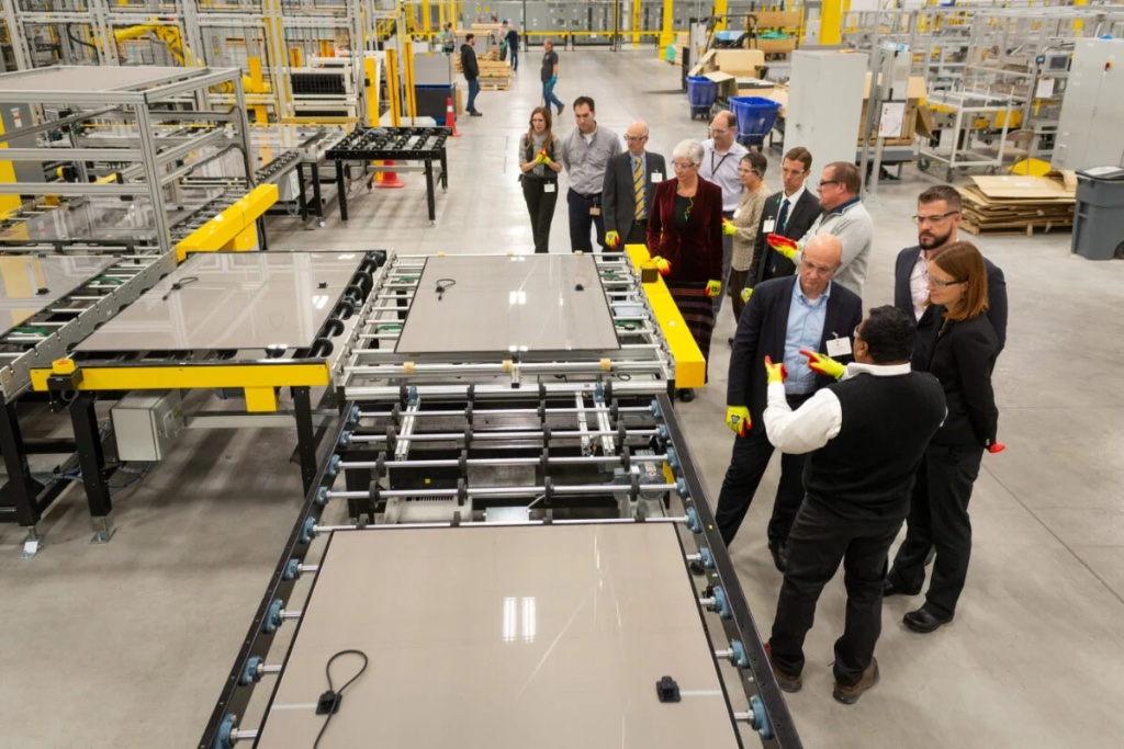US manufacturing of solar technology
