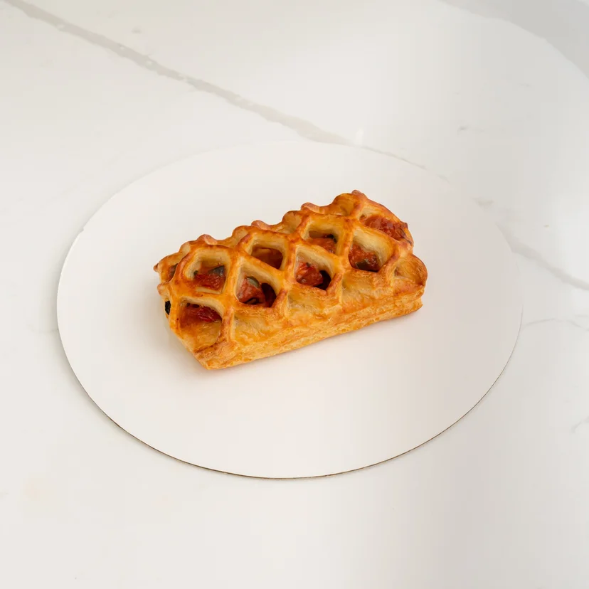 Tomato- Olives Croissant