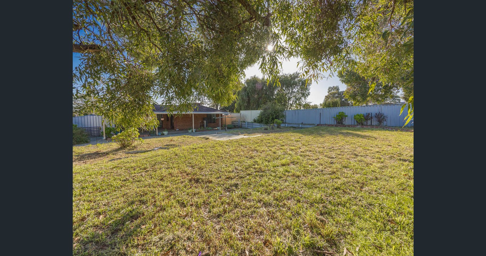 9 Farnesian Circle, Mirrabooka thumb 2