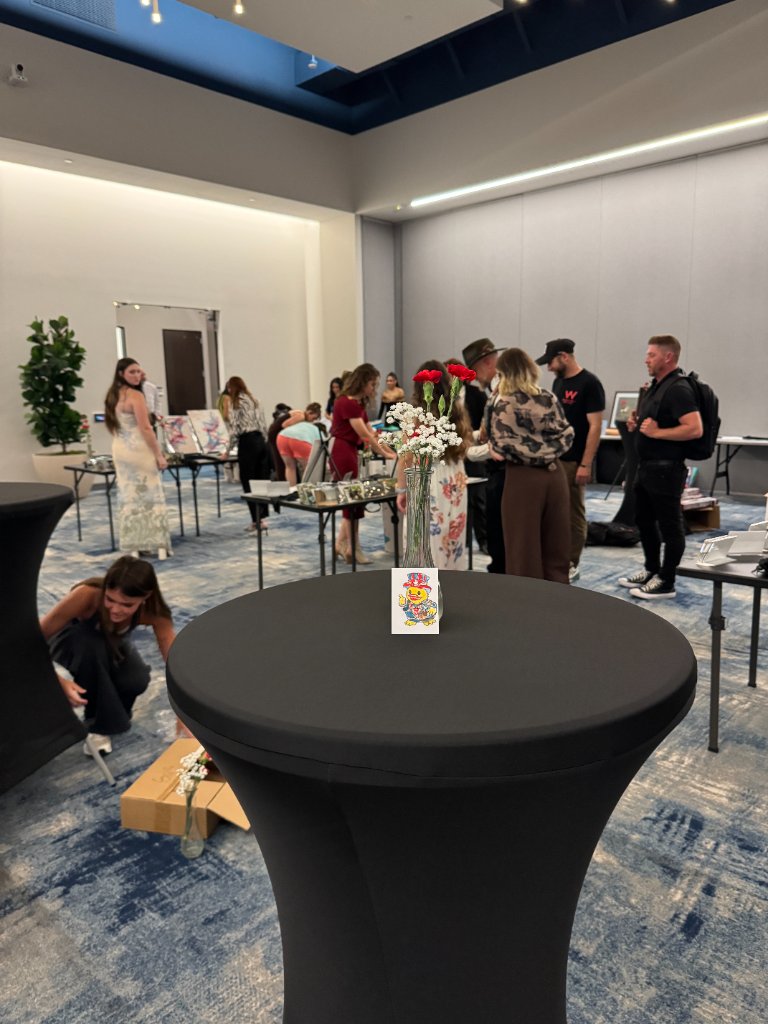 USO — Gala Table