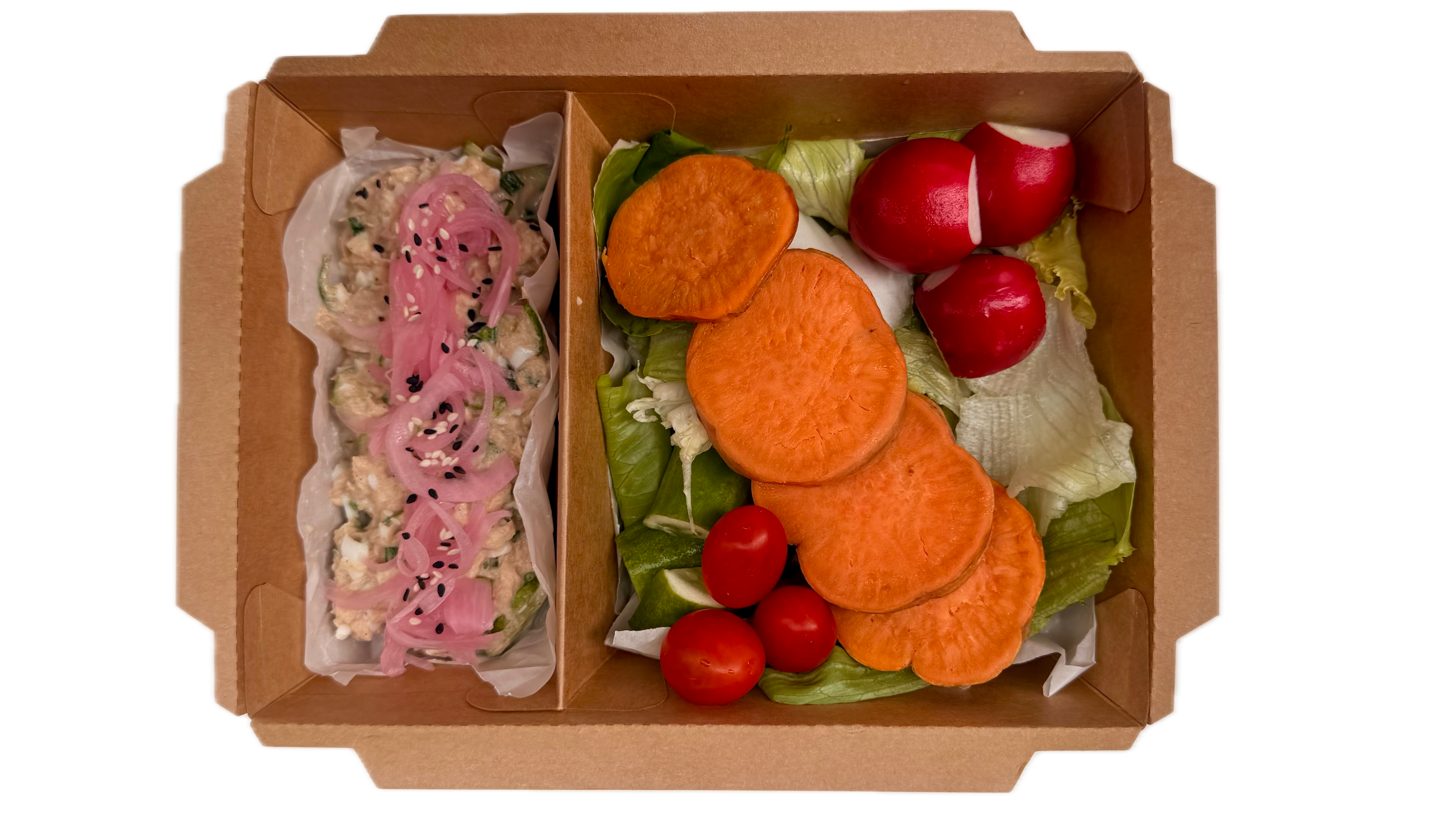Salad with Tuna, Egg and Baked Sweet Potato