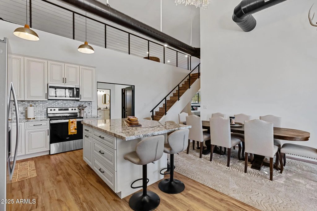 VRBO kitchen