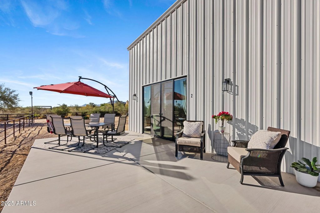 VRBO bar