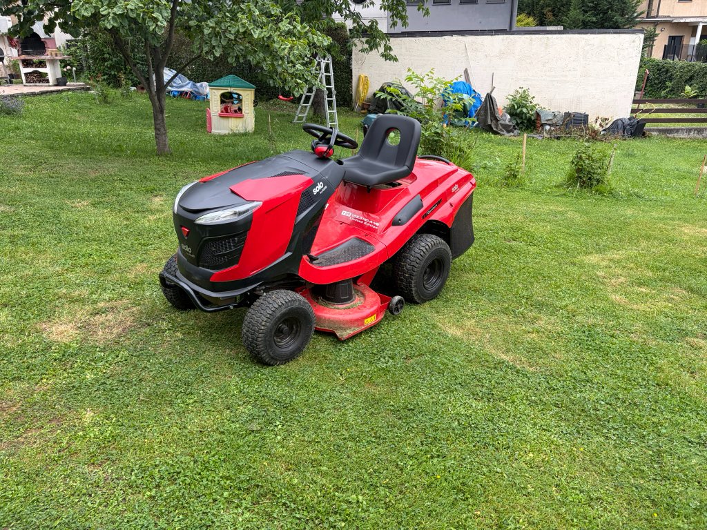 AL-KO 103.3 HD-A V2 Limited Edition traktor kosiilca - košnja travnjaka