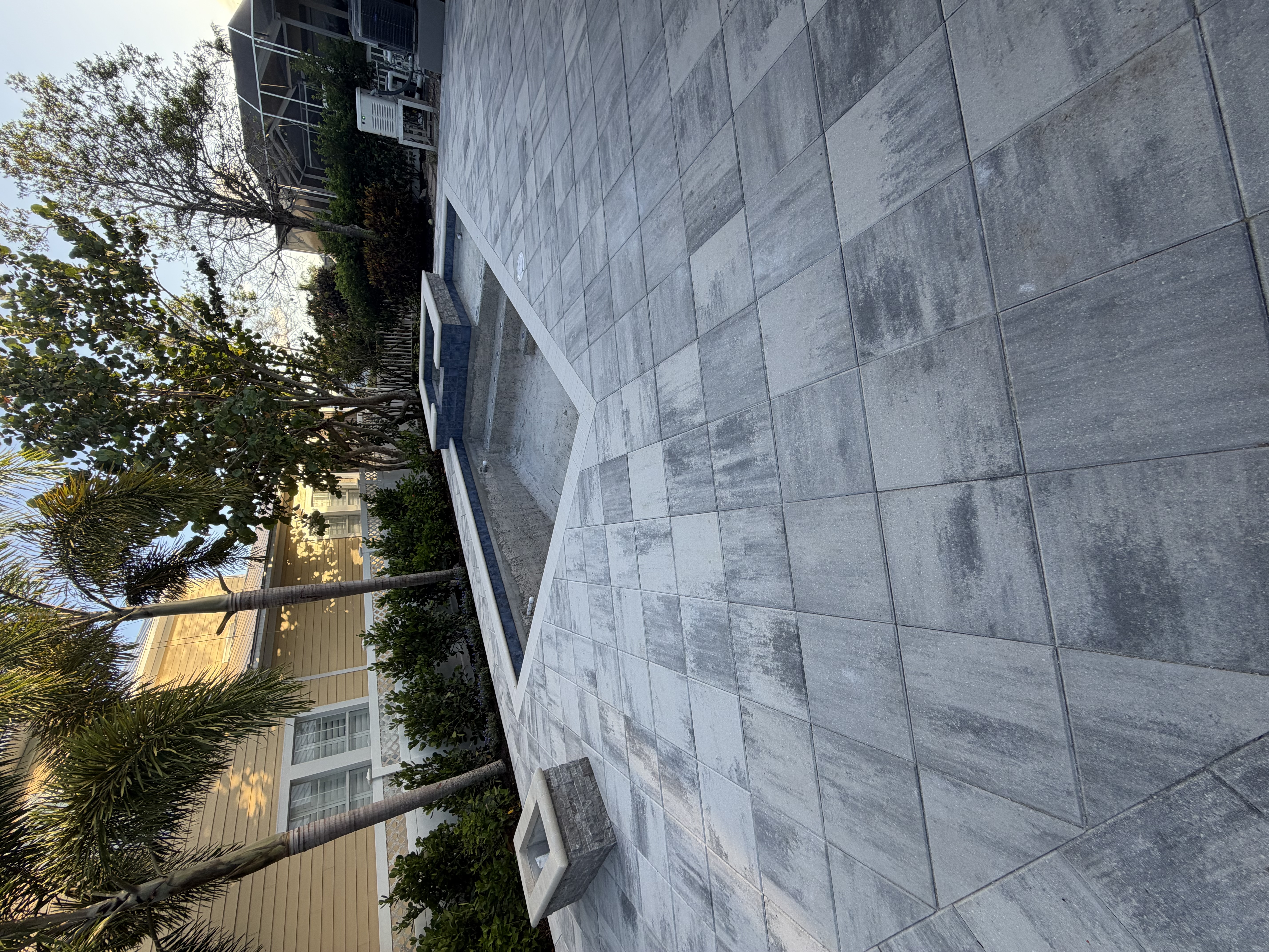 Custom Pool, Spa and Fire Pit in MiraBay, Apollo Beach