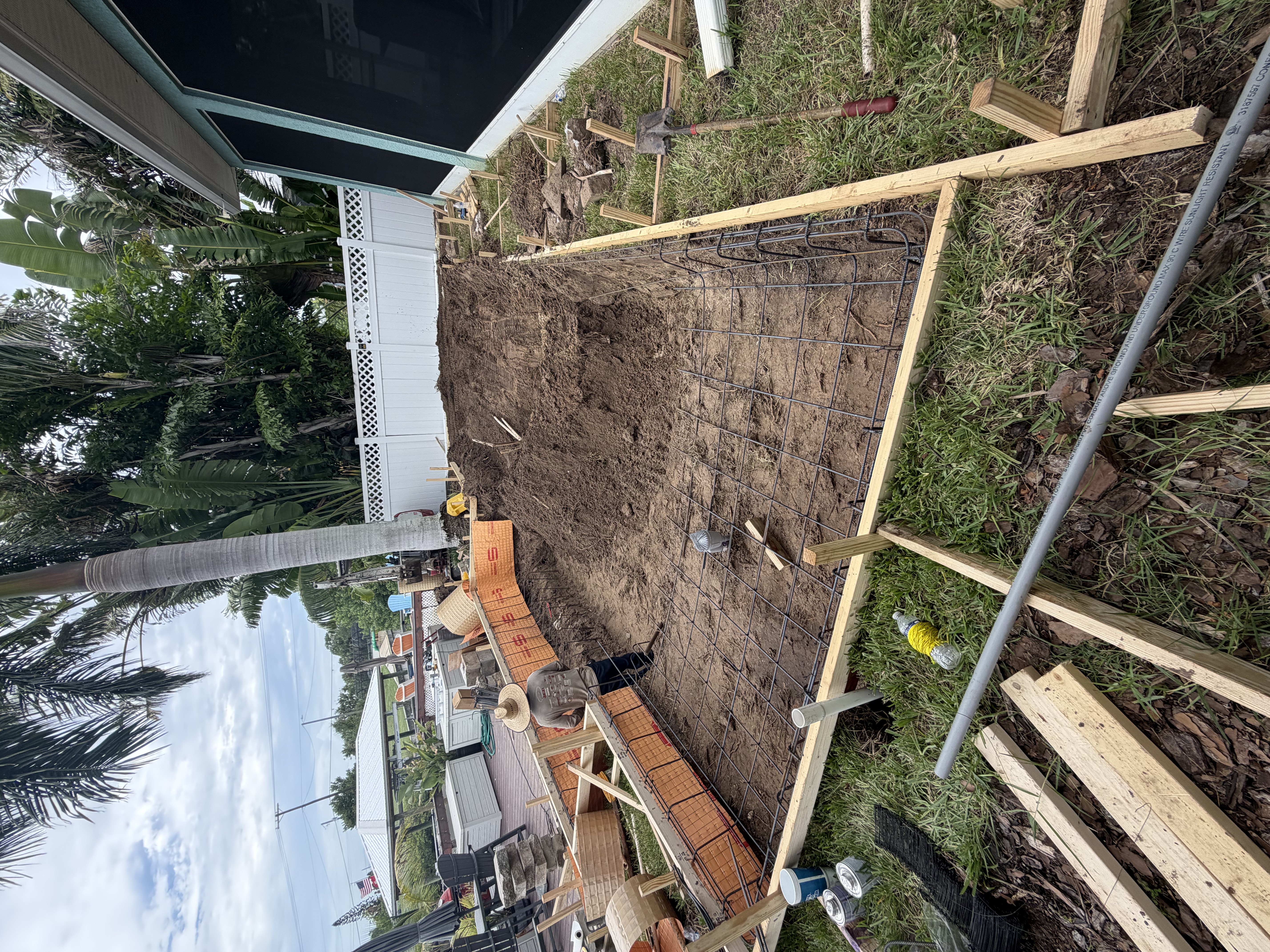 Custom Pool Dig in Apollo Beach, Florida