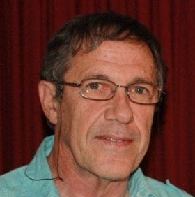 Dr. Ian Raper