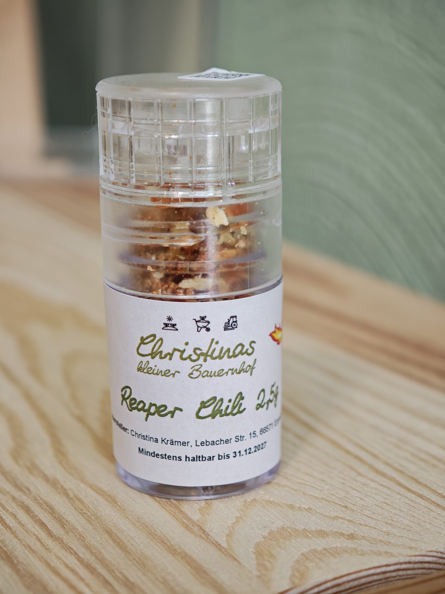Gewürzstreuer mit getrocknetem Reaper Chili