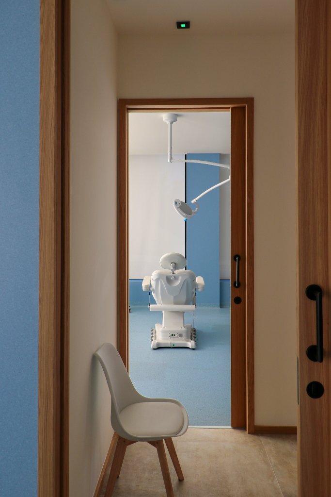 Acceso quirófano · Clínica Velázquez & Eguren Dermatología Majadahonda