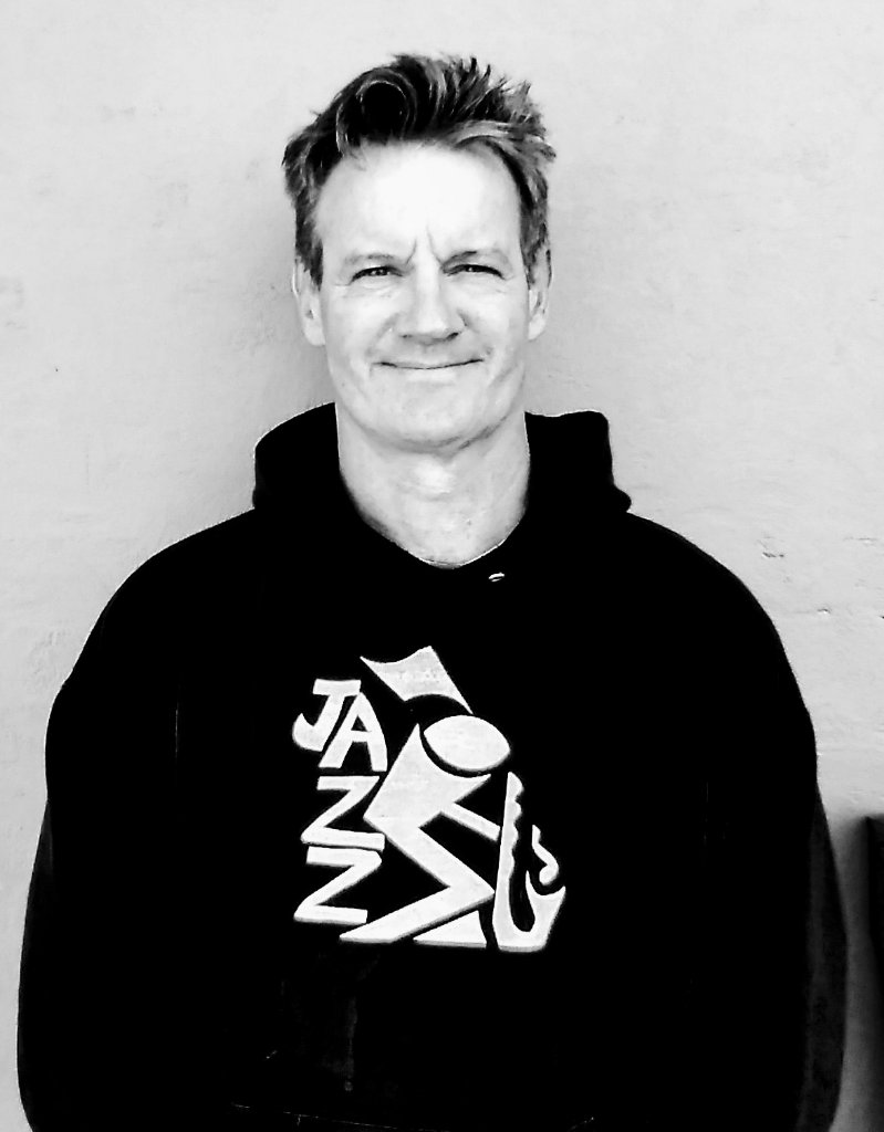 Dirk McCall