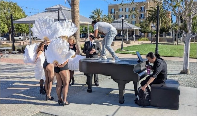 Cadenza outdoor grand piano, photo 15