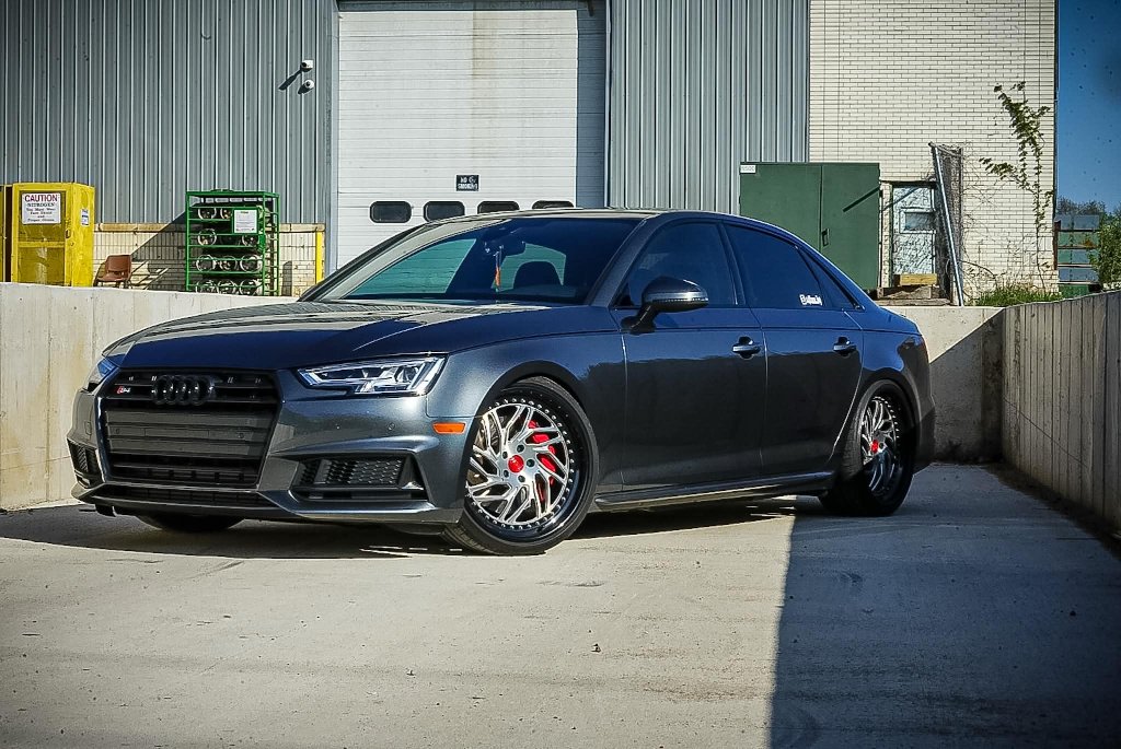 Tommy's S4