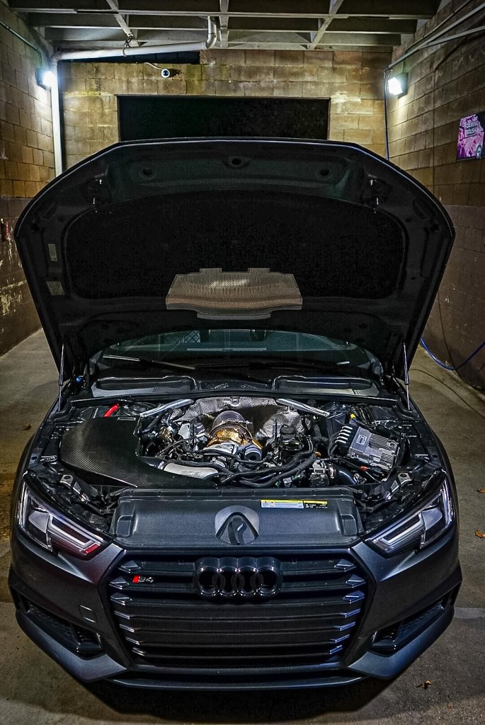 Tommy's S4 4