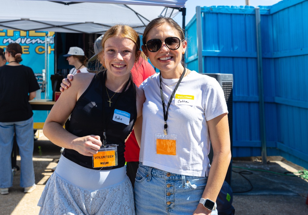 Volunteer moment 24