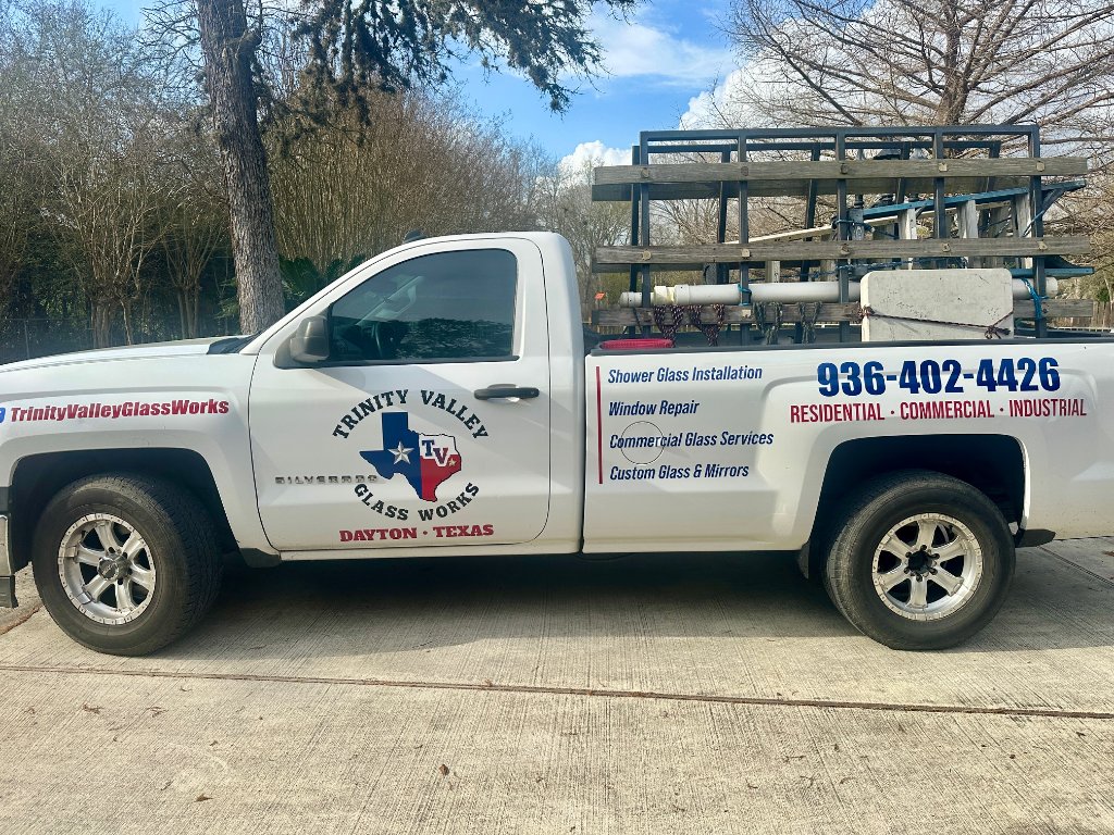 Contour Cut Vinyl Lettering