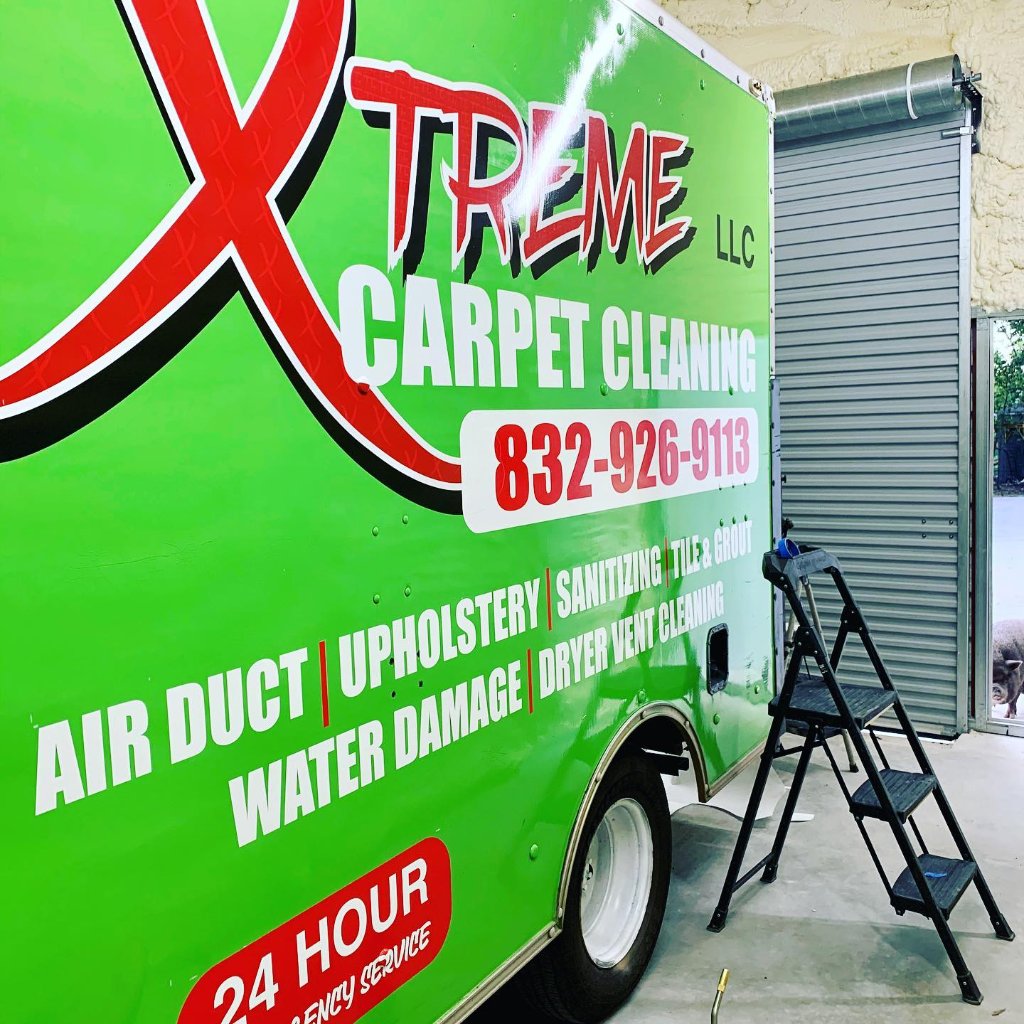 Xtreme Carpet Cleaning Box Truck Wrap