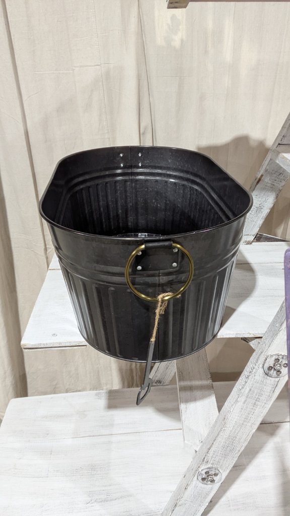 Black Metal Beverage Tub with Gold Ring