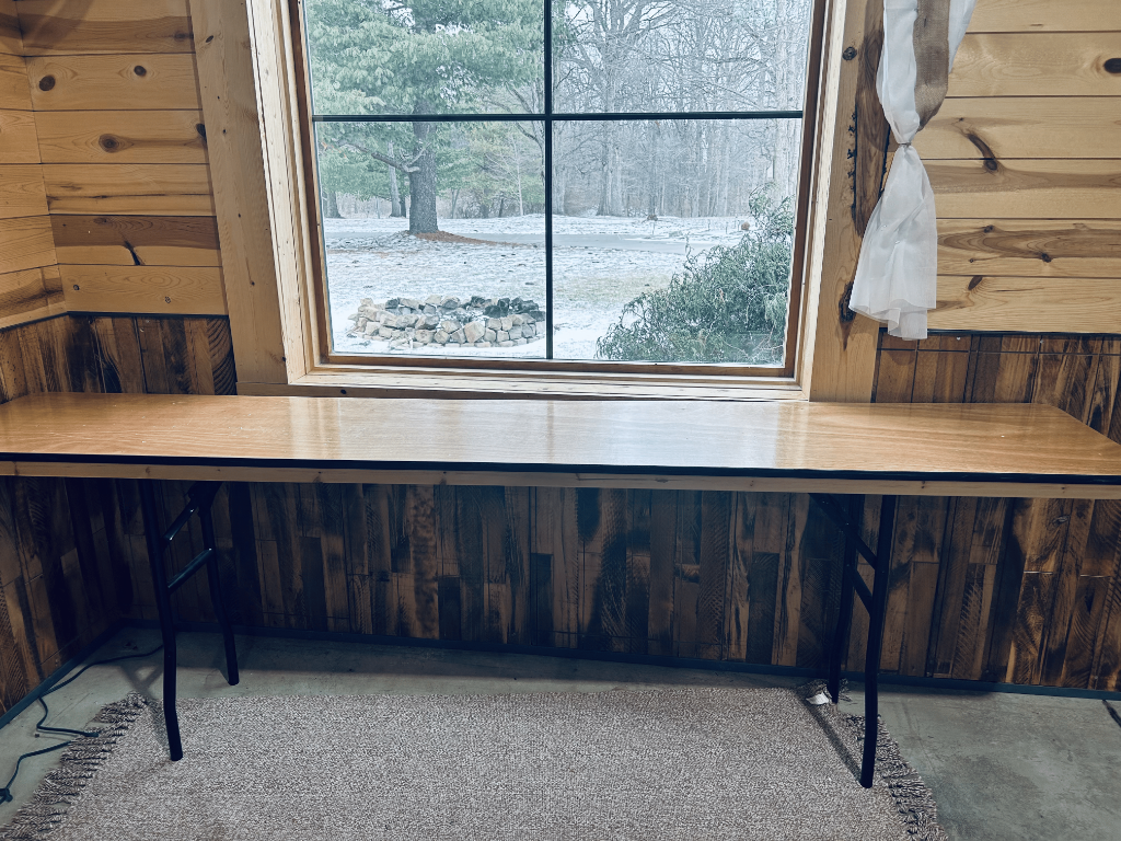 8 Ft Banquet Table