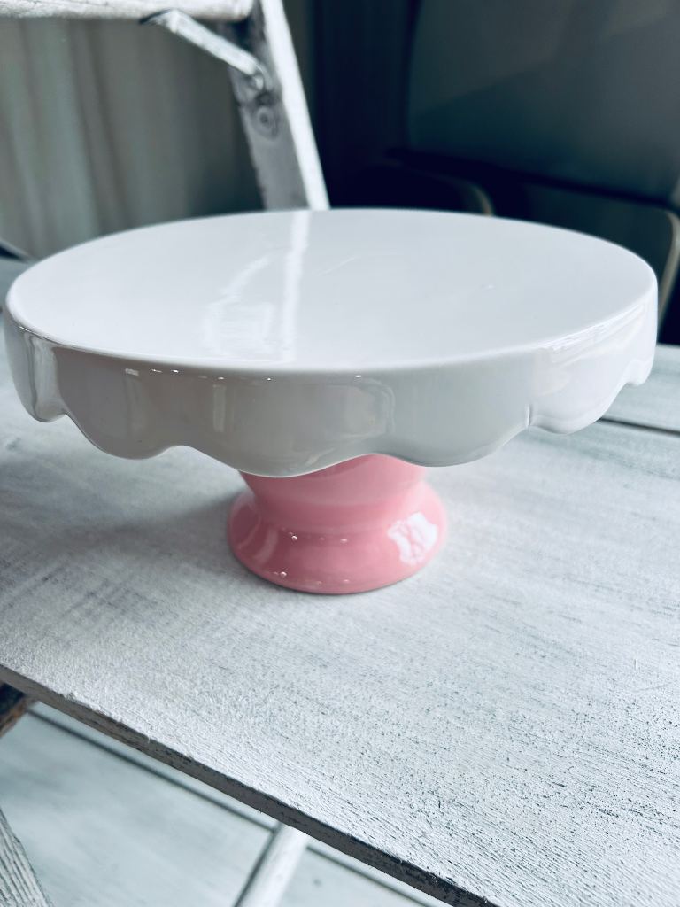 White & Pink Scalloped Cake Stand