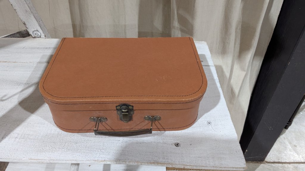 Vintage Tan Suitcase Card Box