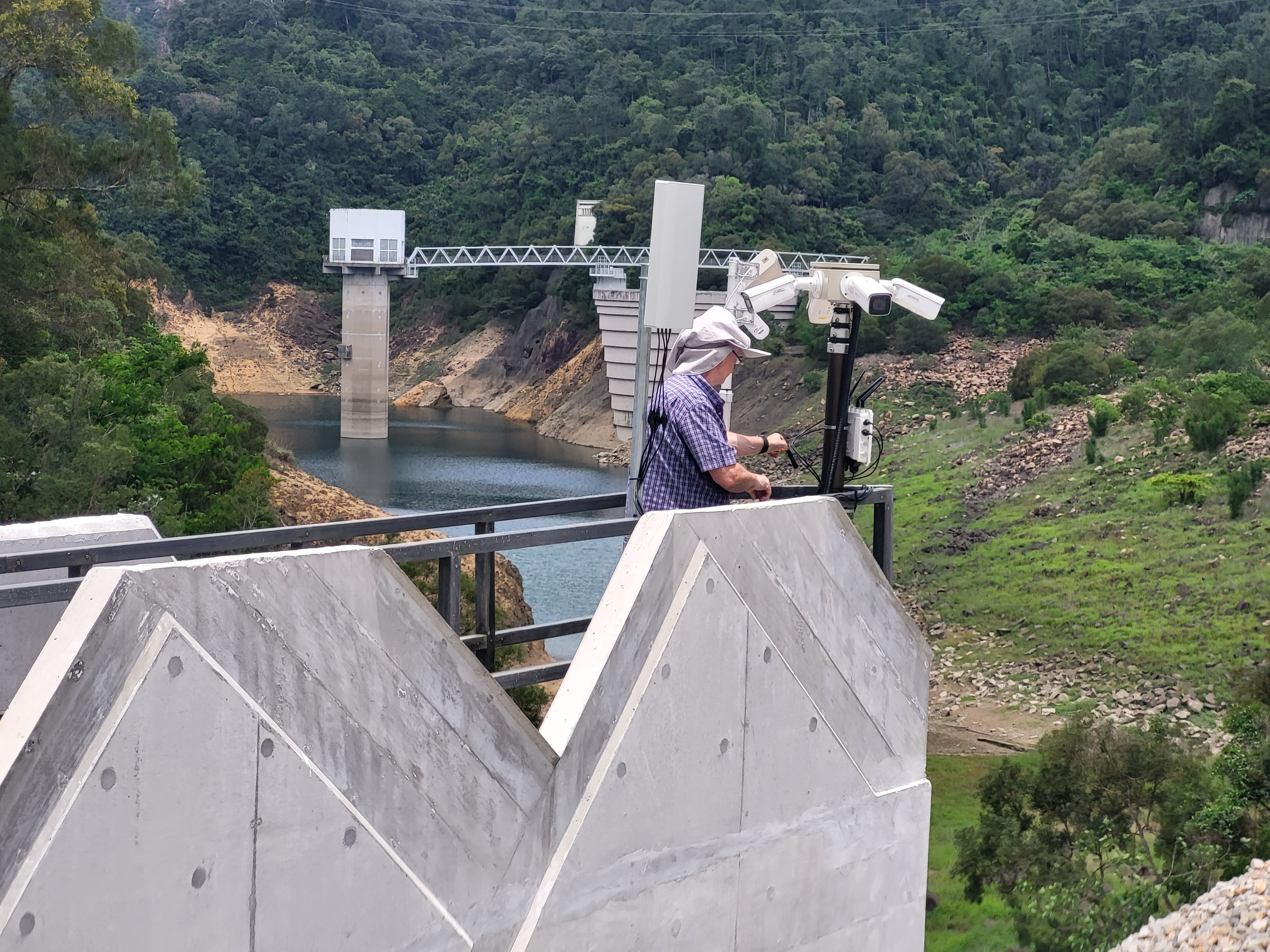 ImageDeep rapid-deploy camera mast commissioned at a reservoir dam intake tower