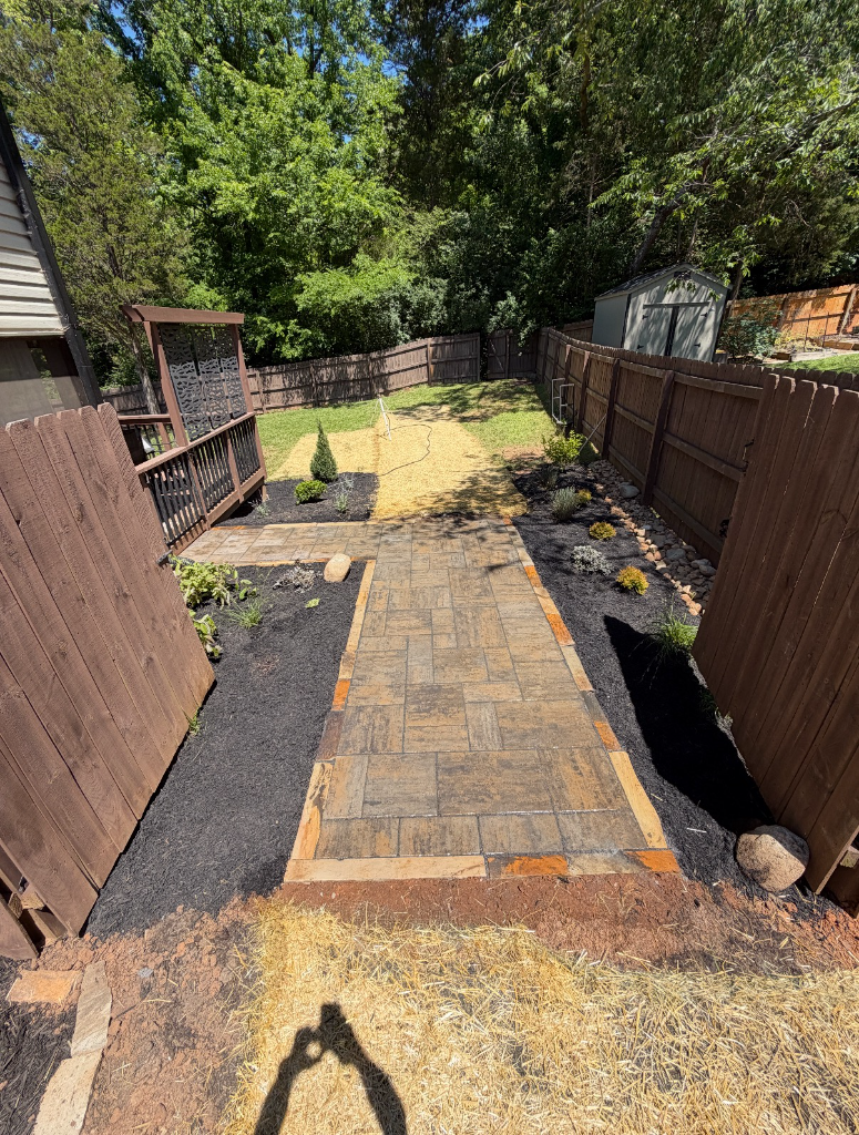 Paver Walkway with Mulch Beds