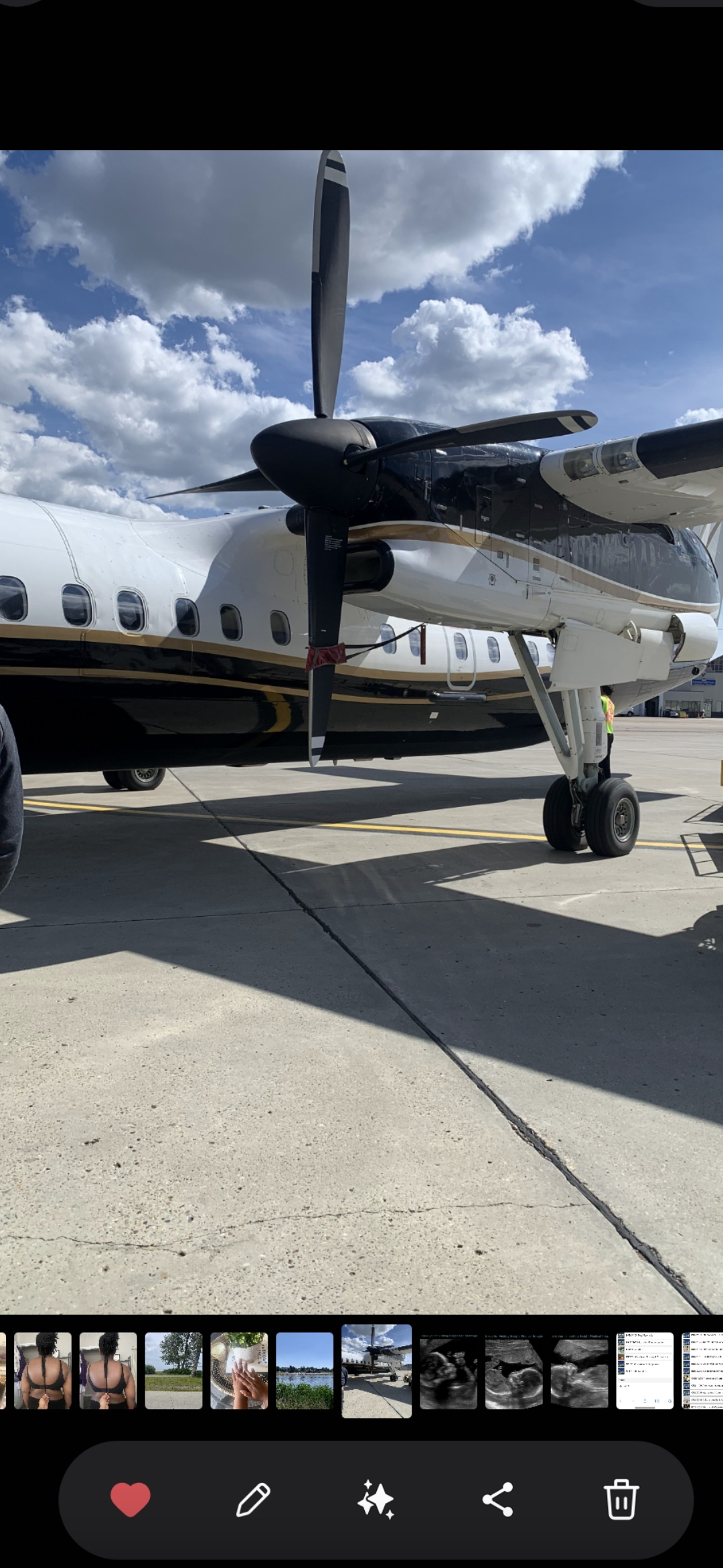 Pink Agenda on the tarmac with an aviation client