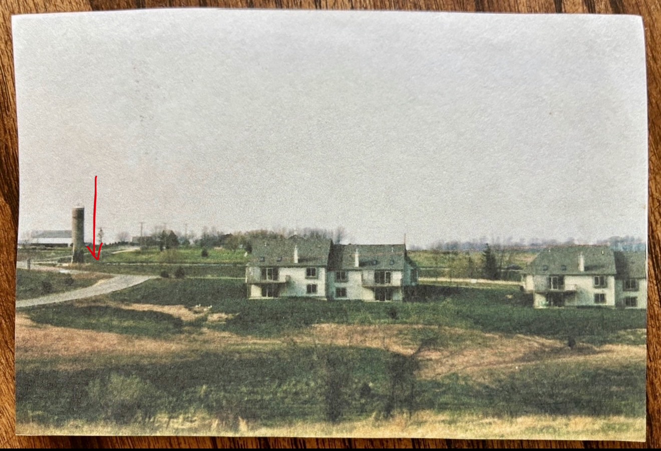 Entrance site after the first two buildings were constructed (approx. 2000). Thanks to John & Gina Taucher for the historical photo.