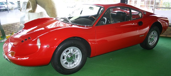 Ferrari Dino 206 GT.