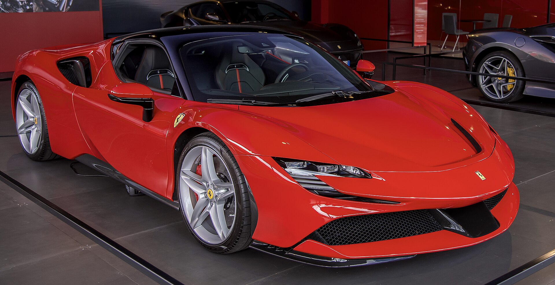 Année du modèle présenté : 2019 http://www.grand-est-supercars.com