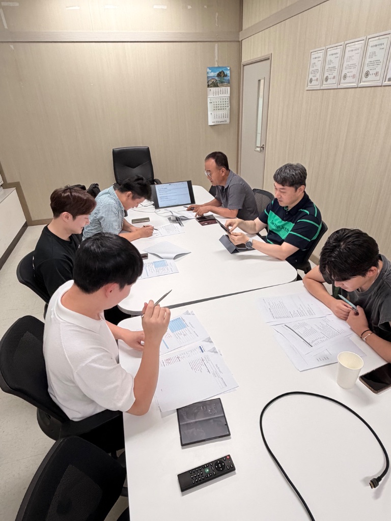 소그룹 회화 수업 현장