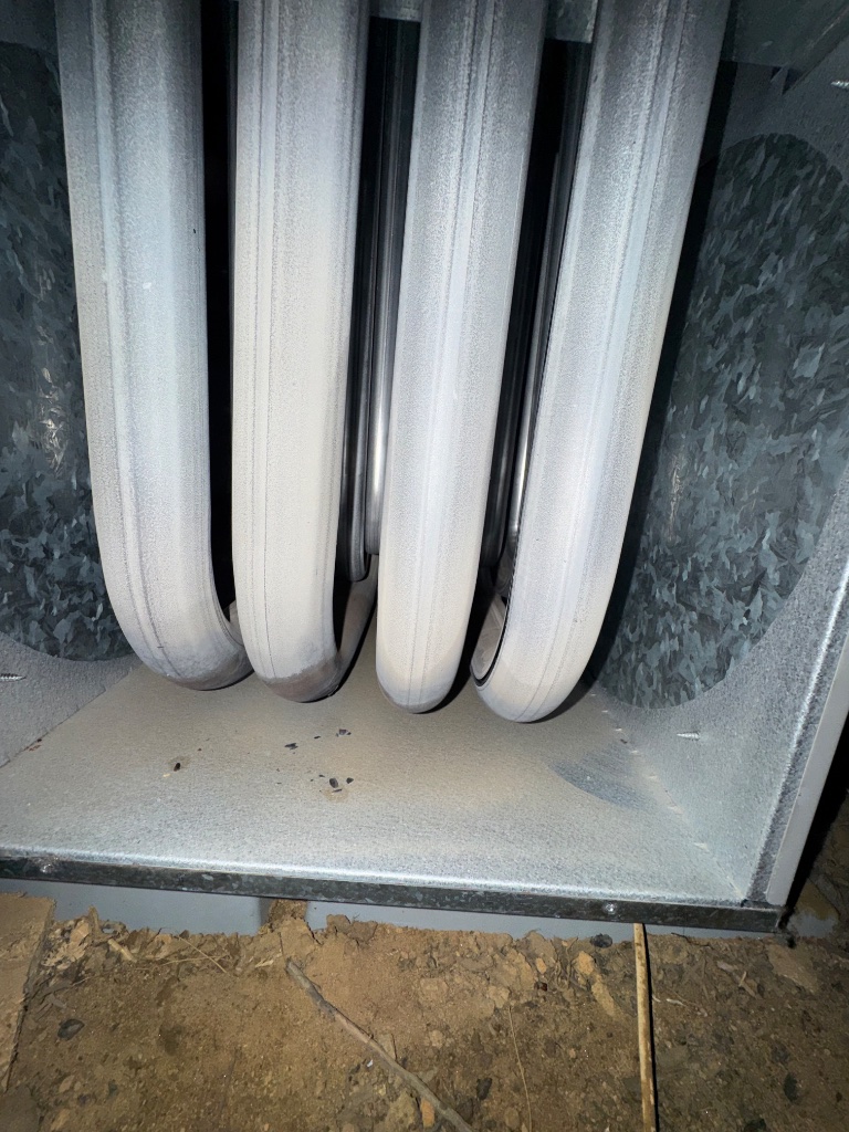 Cracked heat exchanger in a gas ducted heater — Wentworth Falls