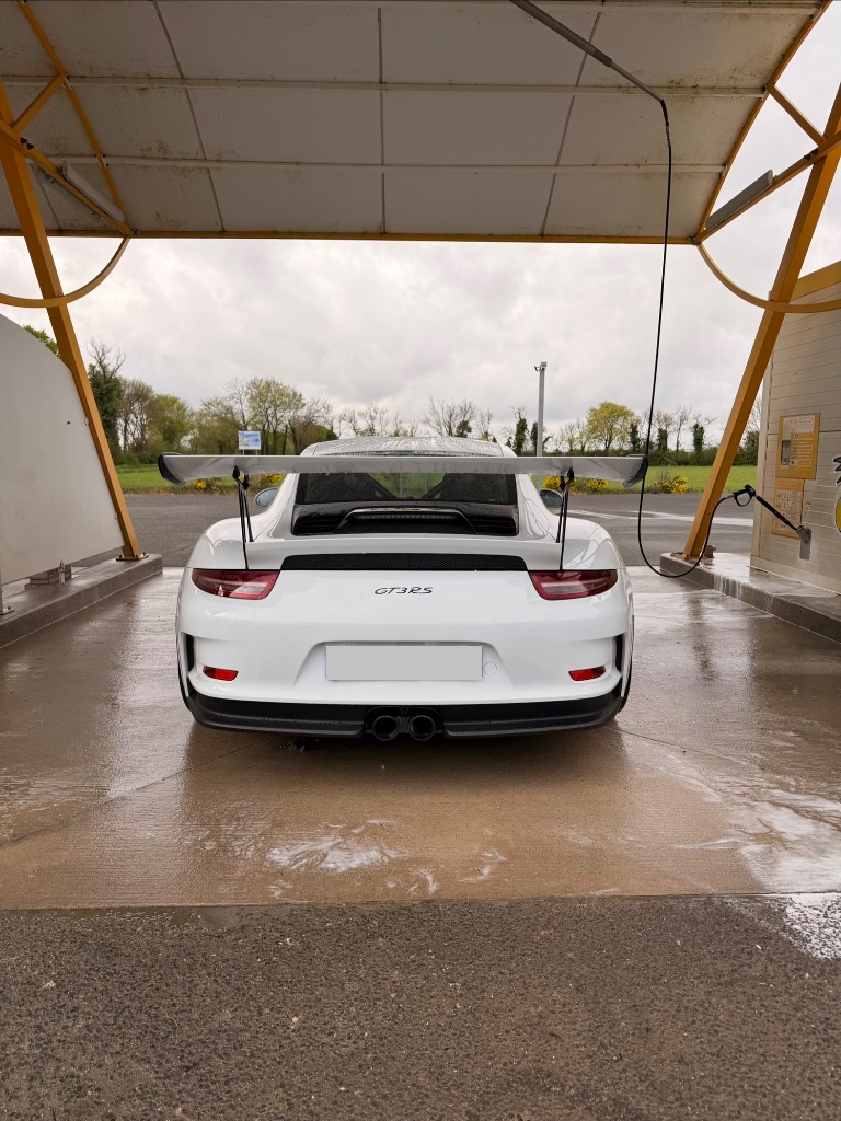 Porsche 911 GT3 RS - convoyage automobile Marseille → La Rochelle - CAROVIA