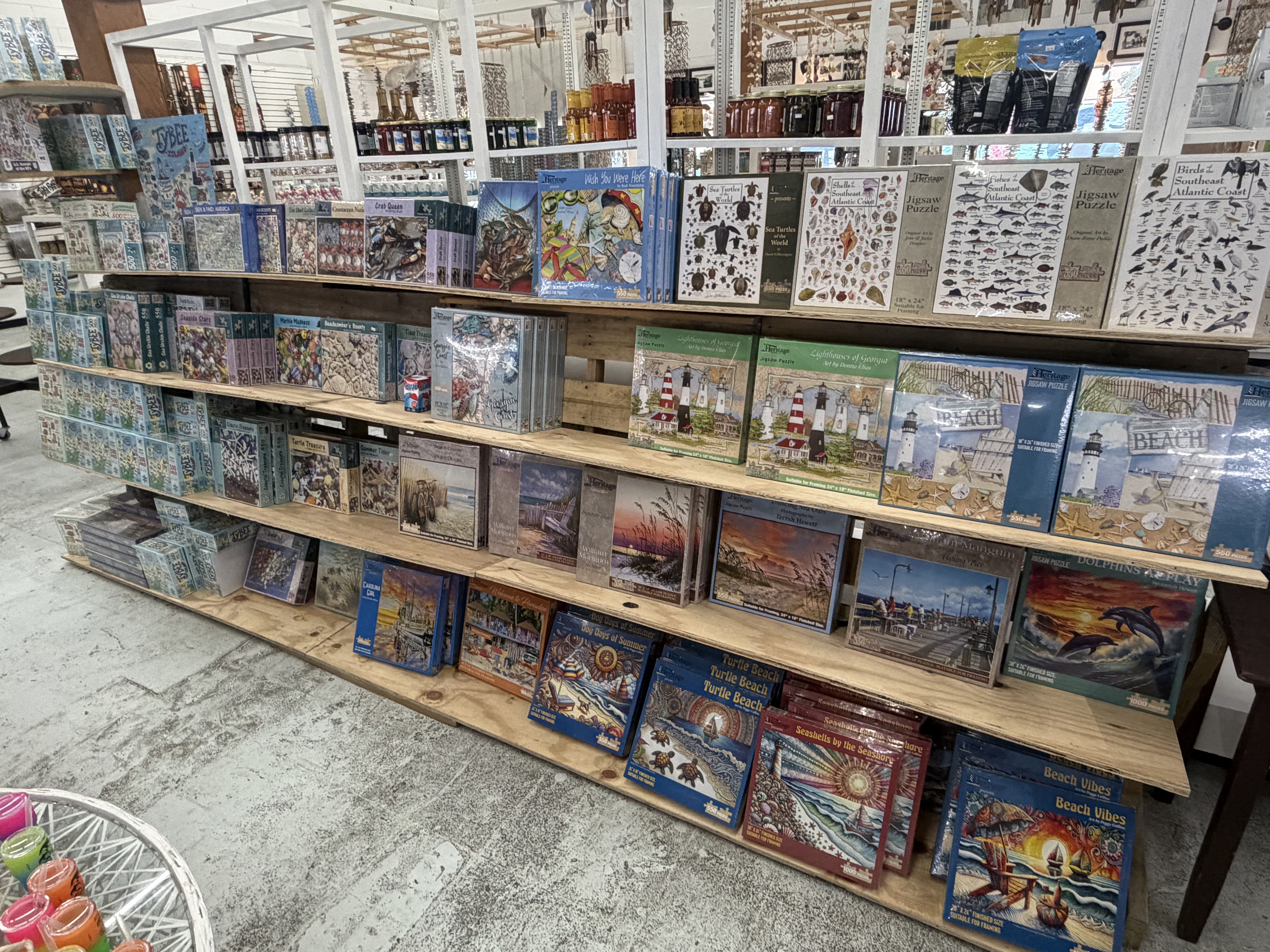 Souvenirs & Gifts