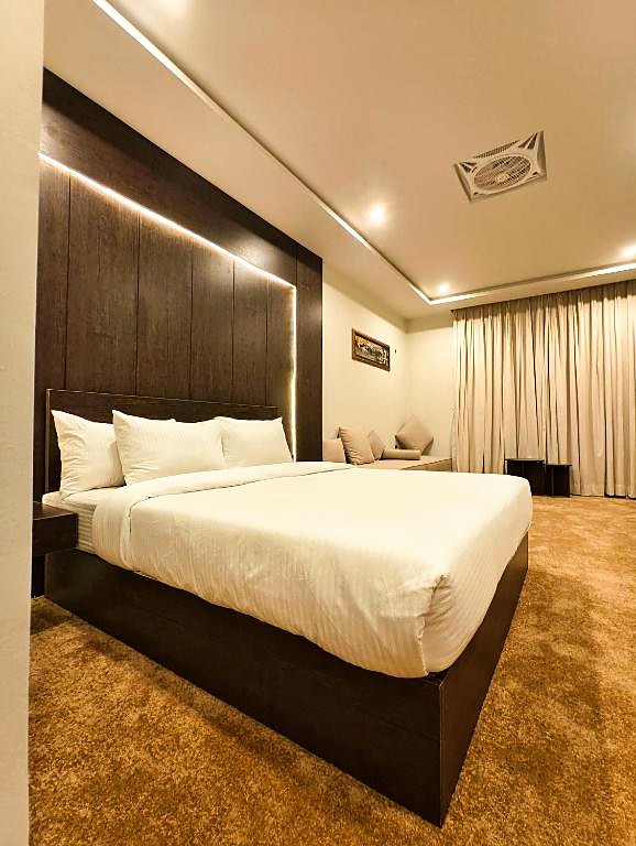 Executive Premium