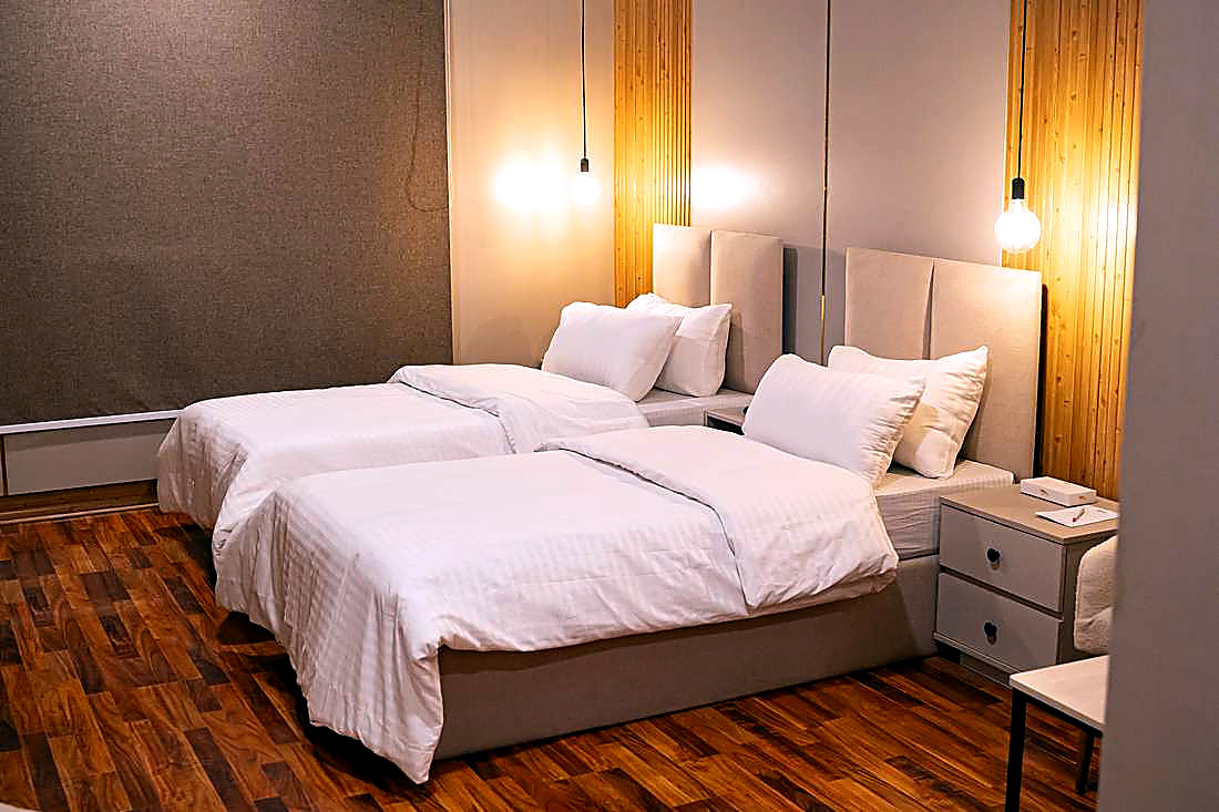 Goldtree Club twin guest room
