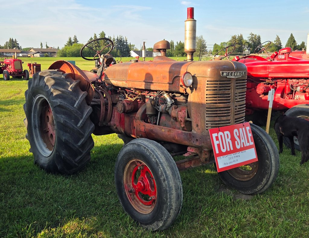 International 1440 Axial-Flow Combine