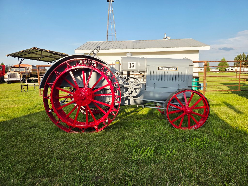 McCormick-Deering 15 — Steel Wheels