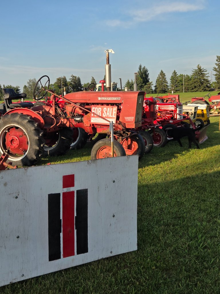 McCormick WD-9 at Pull