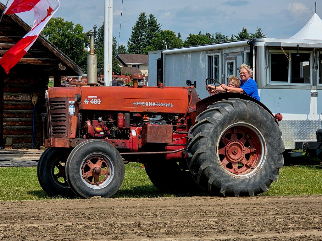 Tractor Pull Class 2 Results