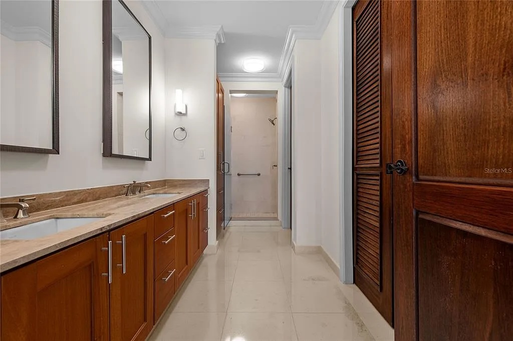 Master Bath — View to Shower
