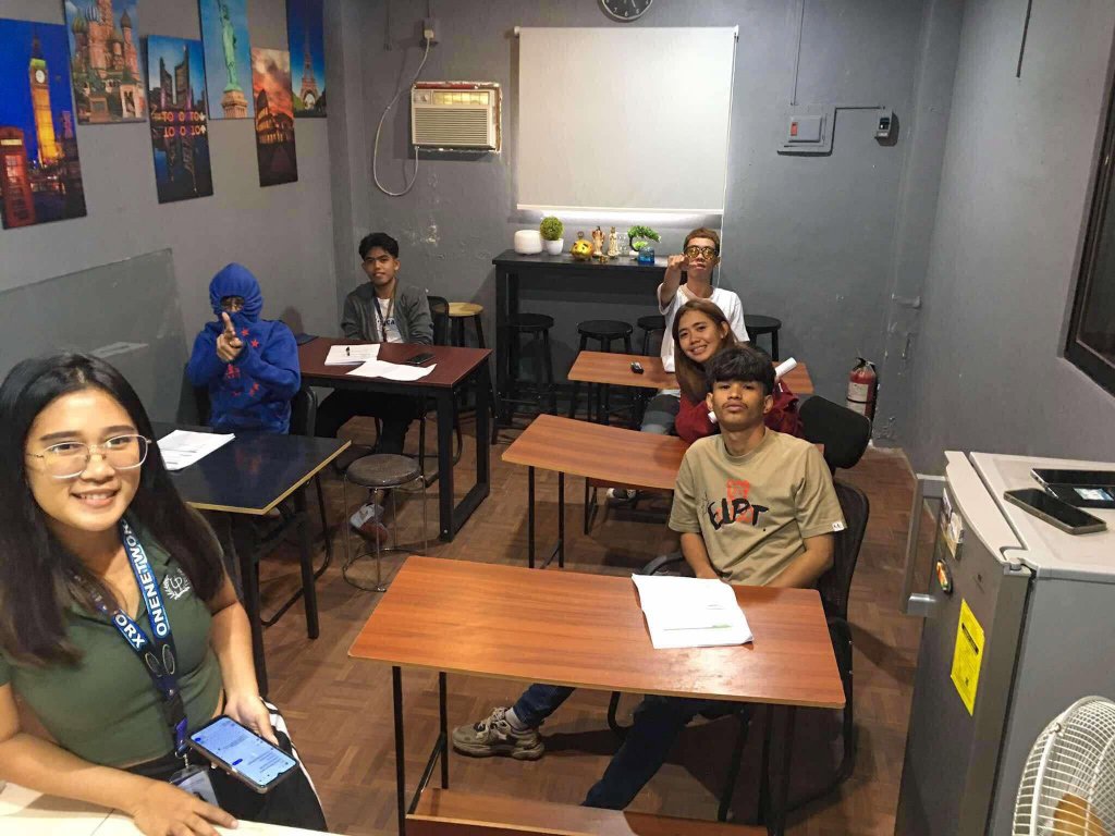 Classroom Vibes 📚